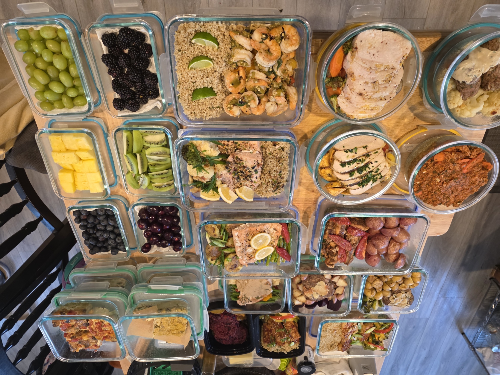 Selection of chef-prepared weekly meals